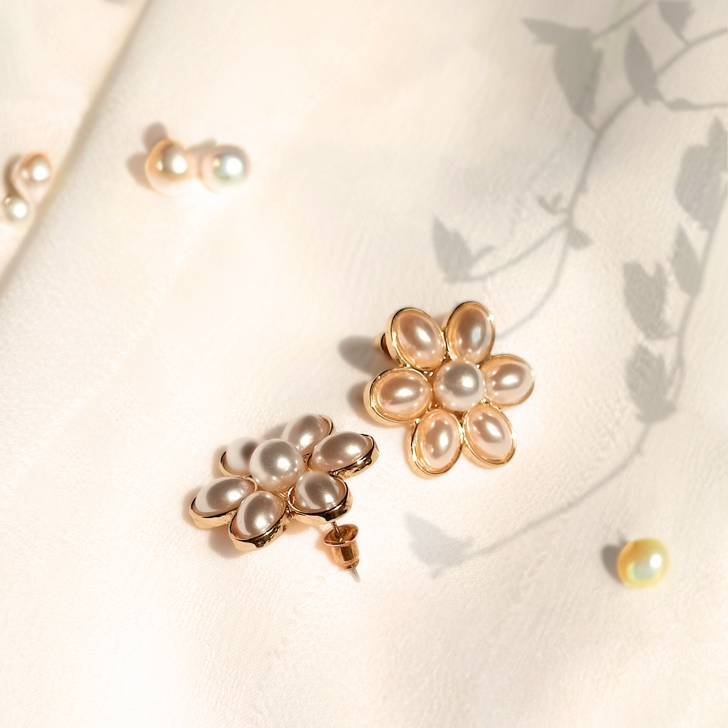 Pearl Flora High Quality Earrings back and front 